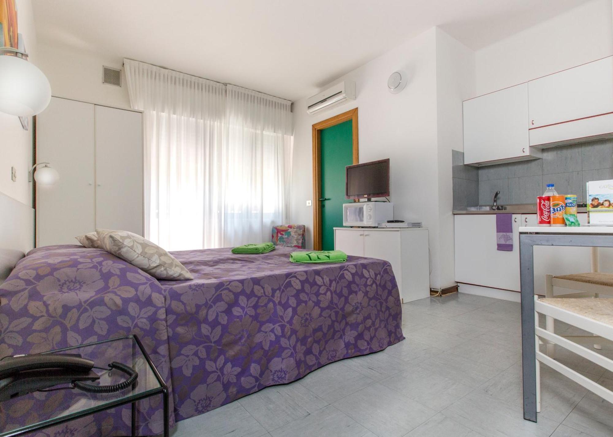 Aparthotel Carinzia Lignano Sabbiadoro Extérieur photo